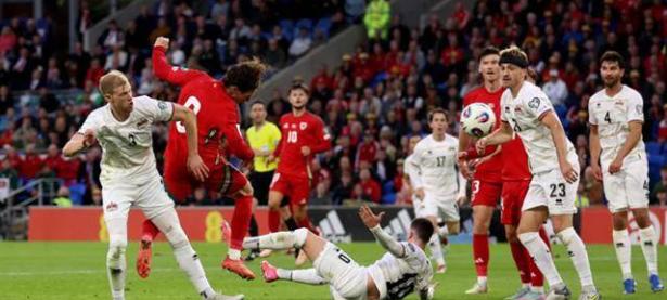 欧洲豪门球队在比赛中脱颖而出